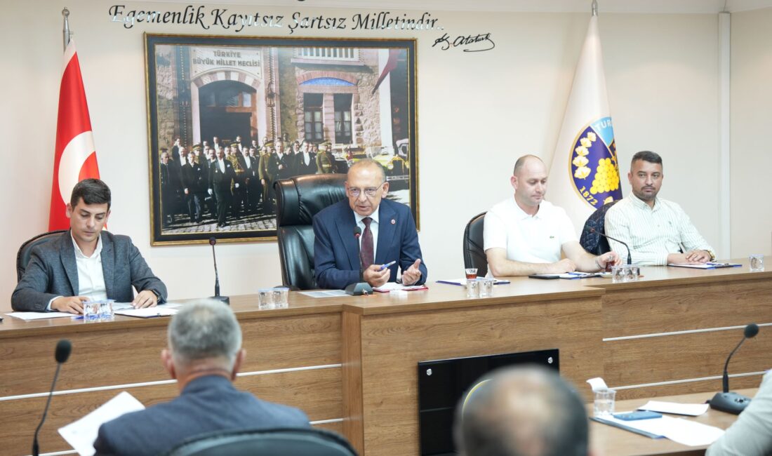 Turgutlu Belediye Başkanı Çetin Akın, Ekim Ayı Meclis Toplantısında açıklamalarda