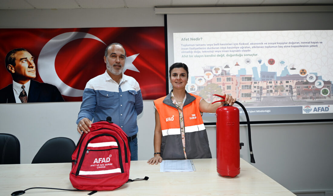Yalova Belediyesi’nden Tüm Personele Afet Eğitimi Yalova Belediyesi, afetlere karşı