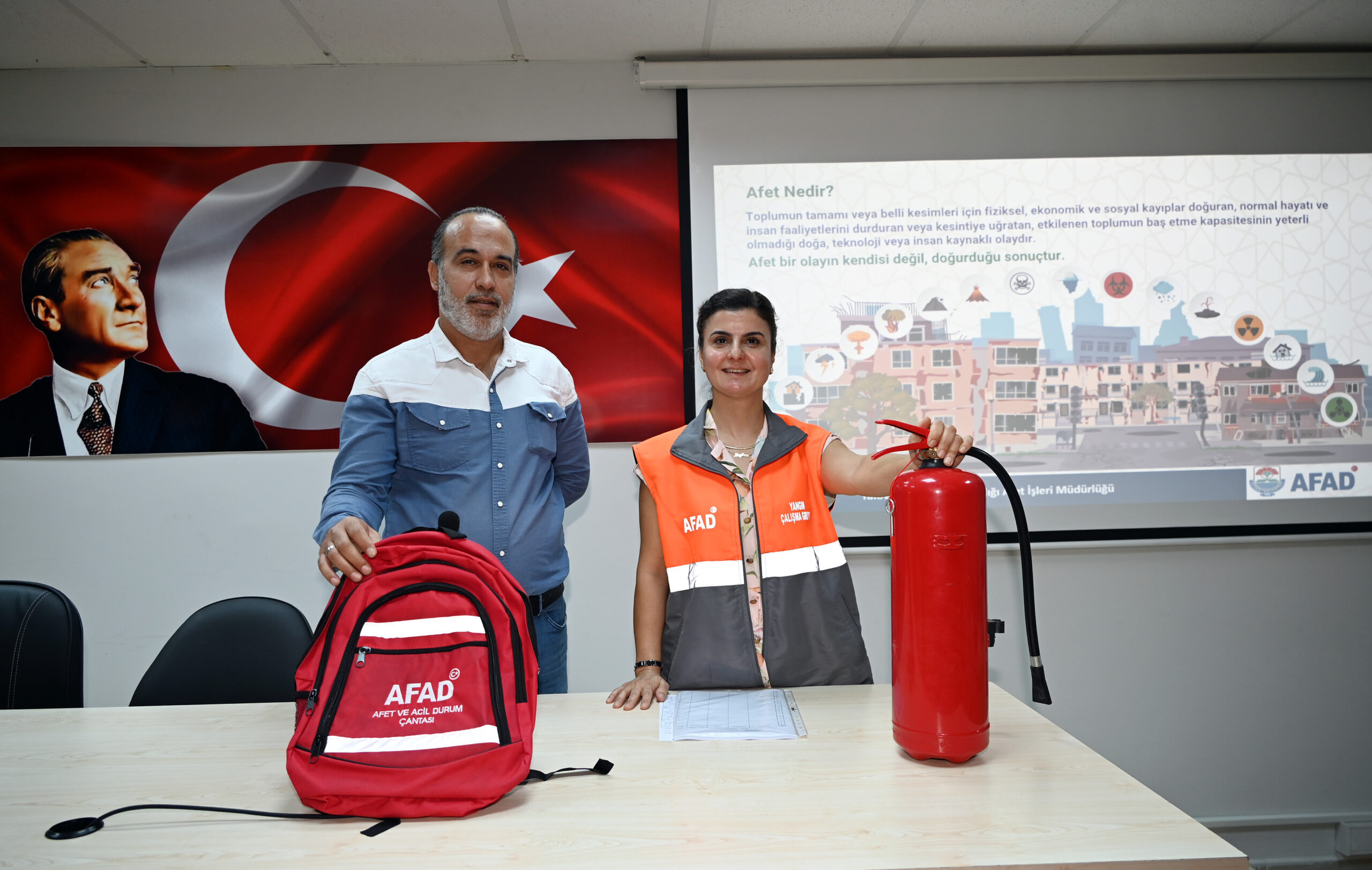 Yalova Belediyesi’nden Tüm Personele Afet Eğitimi Yalova Belediyesi, afetlere karşı