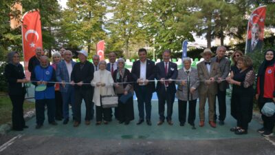 Bursa Büyükşehir’den Dünya Yaşlılar Günü’ne Özel Açılış Bursa Büyükşehir’den Dünya Yaşlılar Günü’ne Özel Açılış Bursa Büyükşehir Belediyesi,