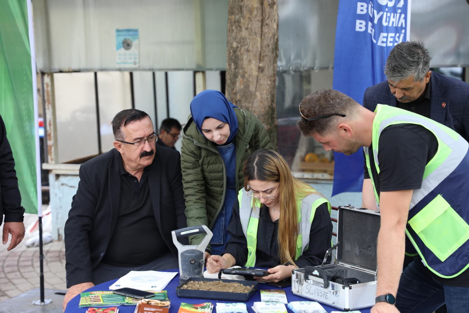 Bursa’da Üreticiye Bilimsel Destek Bursa Büyükşehir Belediyesi’nin tarımsal üretimde verimliliği