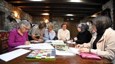 Osmangazi’de Minyatür Sanatı Kadın Eliyle Hayat Buluyor  Osmangazi Belediyesi, kültürel