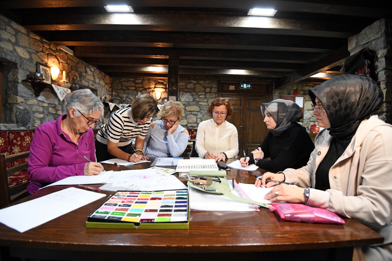 Osmangazi’de Minyatür Sanatı Kadın Eliyle Hayat Buluyor  Osmangazi Belediyesi, kültürel