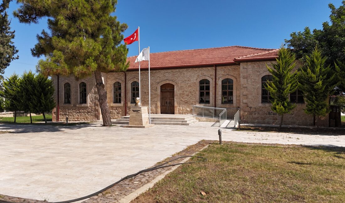 Mezitli Belediyesi’nin “Taş Mektep Kent Müzesi” Projesi Tarihi Kentler Birliği’nden