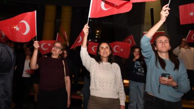 Atatürk’ün Bursa’ya Gelişinin 103’üncü Yıl Dönümü Osmangazi’de Muhteşem Gösteriyle Kutlandı