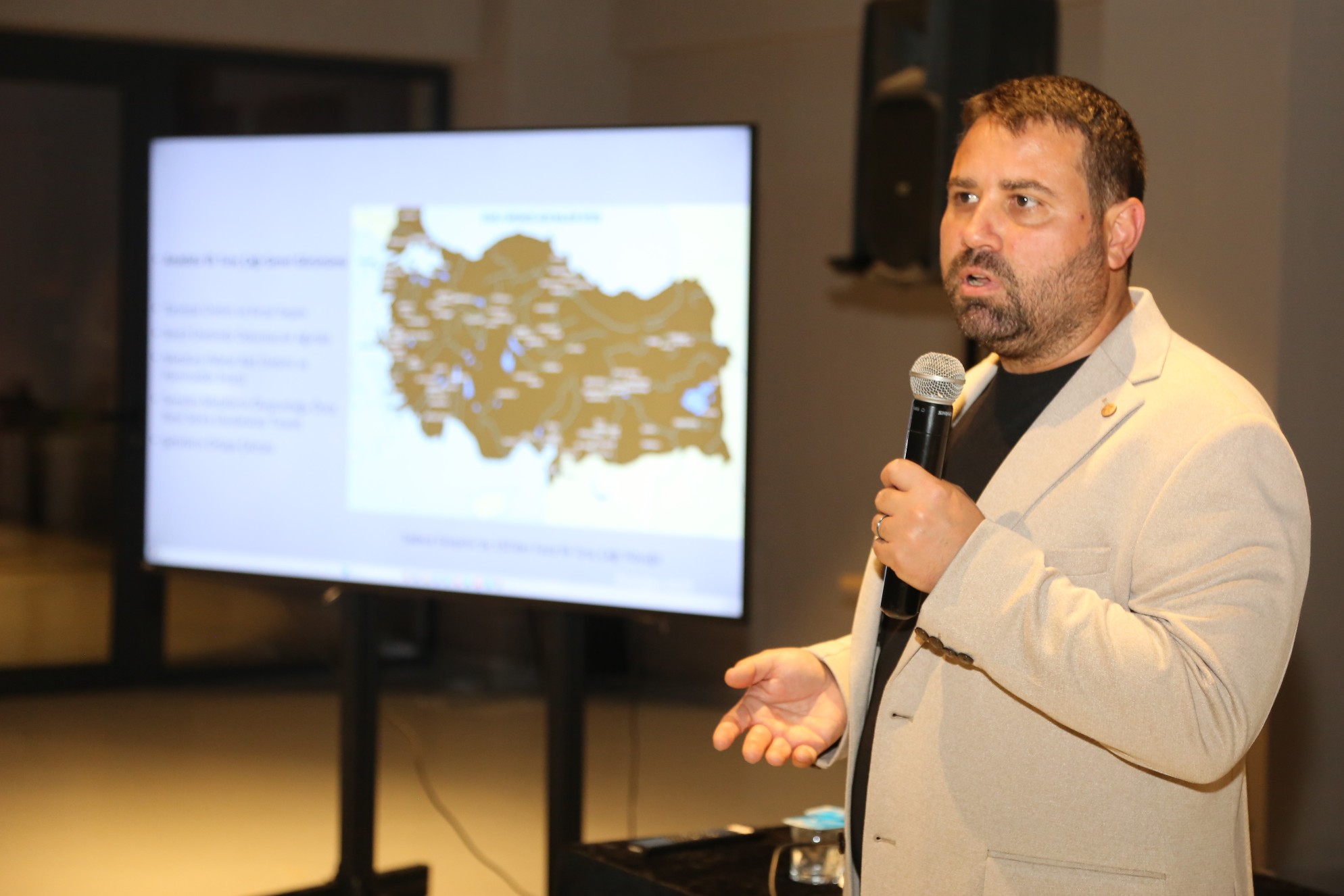 Nilüfer’de ‘Arkeoloji Gündemi’ Başladı Nilüfer Belediyesi, tarih ve arkeoloji meraklılarını