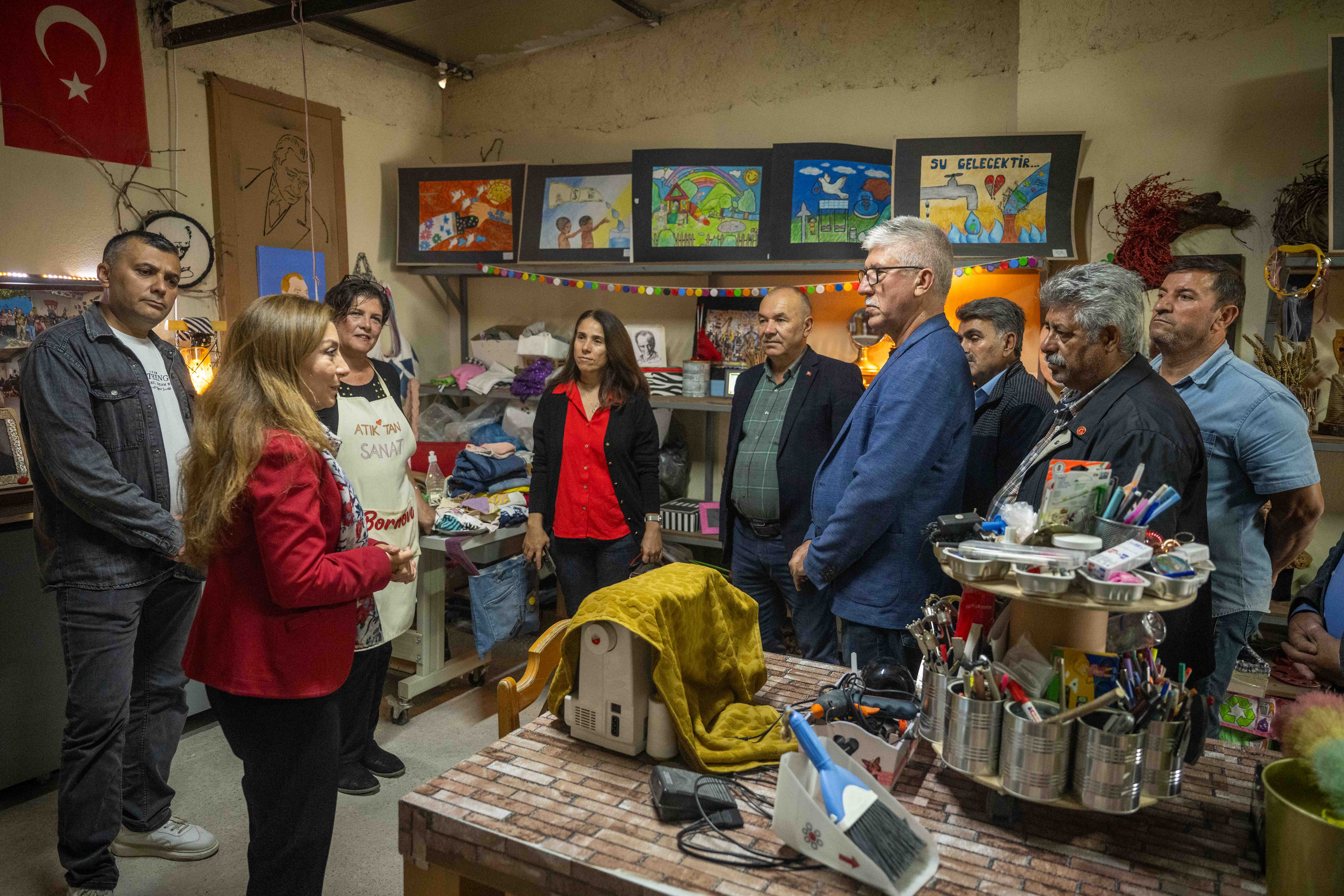 Bornova’da Sıfır Atık İçin El Ele Bornova Belediyesi, muhtarlara yönelik