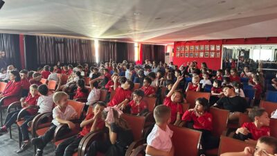 Bakırköy Belediyesi’nden Öğrencilere “Akran Zorbalığı” Eğitimi Bakırköy Belediyesi, çocukların sağlıklı