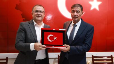 Derince’de STK’larla Dayanışma Devam Ediyor Derince Belediye Başkanı Av. Sertif