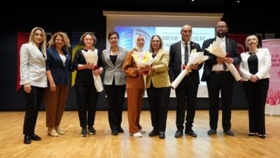 Beylikdüzü Belediyesi, Meme Kanseri Bilinçlendirme ve Farkındalık Ayı kapsamında
bir seminer