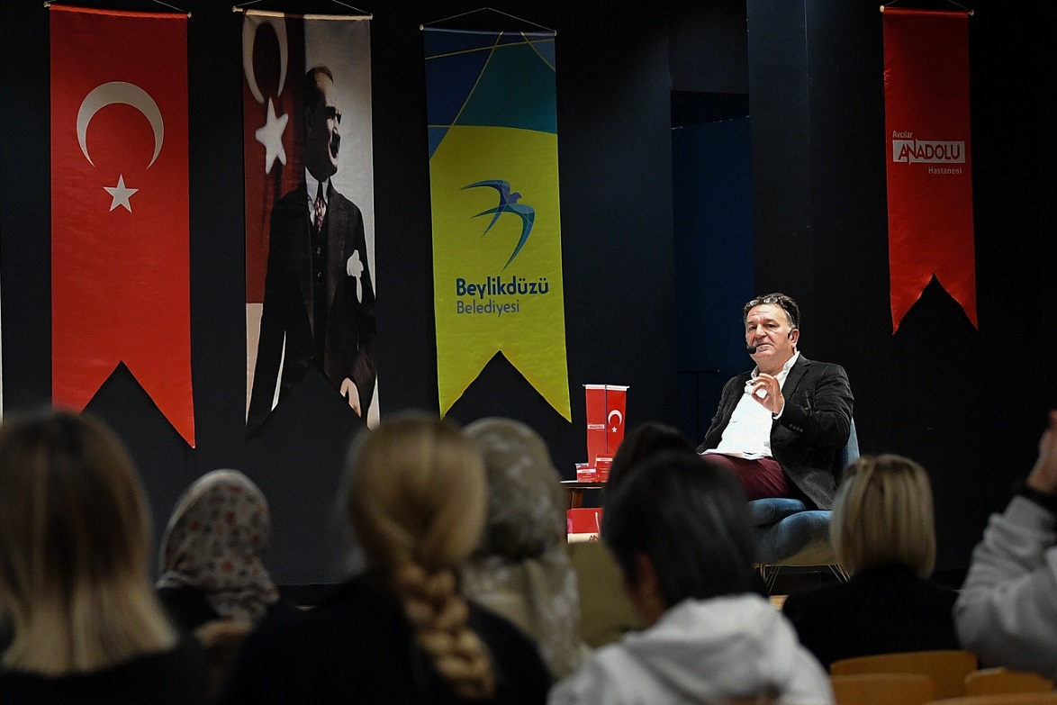 Beylikdüzü Belediyesi tarafından düzenlenen Halk Sağlığı Günleri kapsamında
“Rahim Ağzı Kanserine