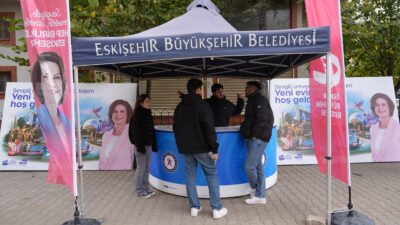 Eskişehir Büyükşehir Belediyesi, Üniversiteli Gençlerin Yanında Eskişehir Büyükşehir Belediyesi, üniversite