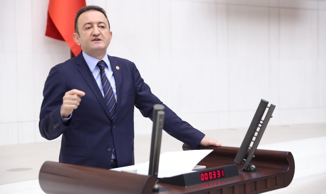 CHP’li Barış Bektaş’tan Sena Polat Çağrısı: “Gazze İçin Ses Oldu,
