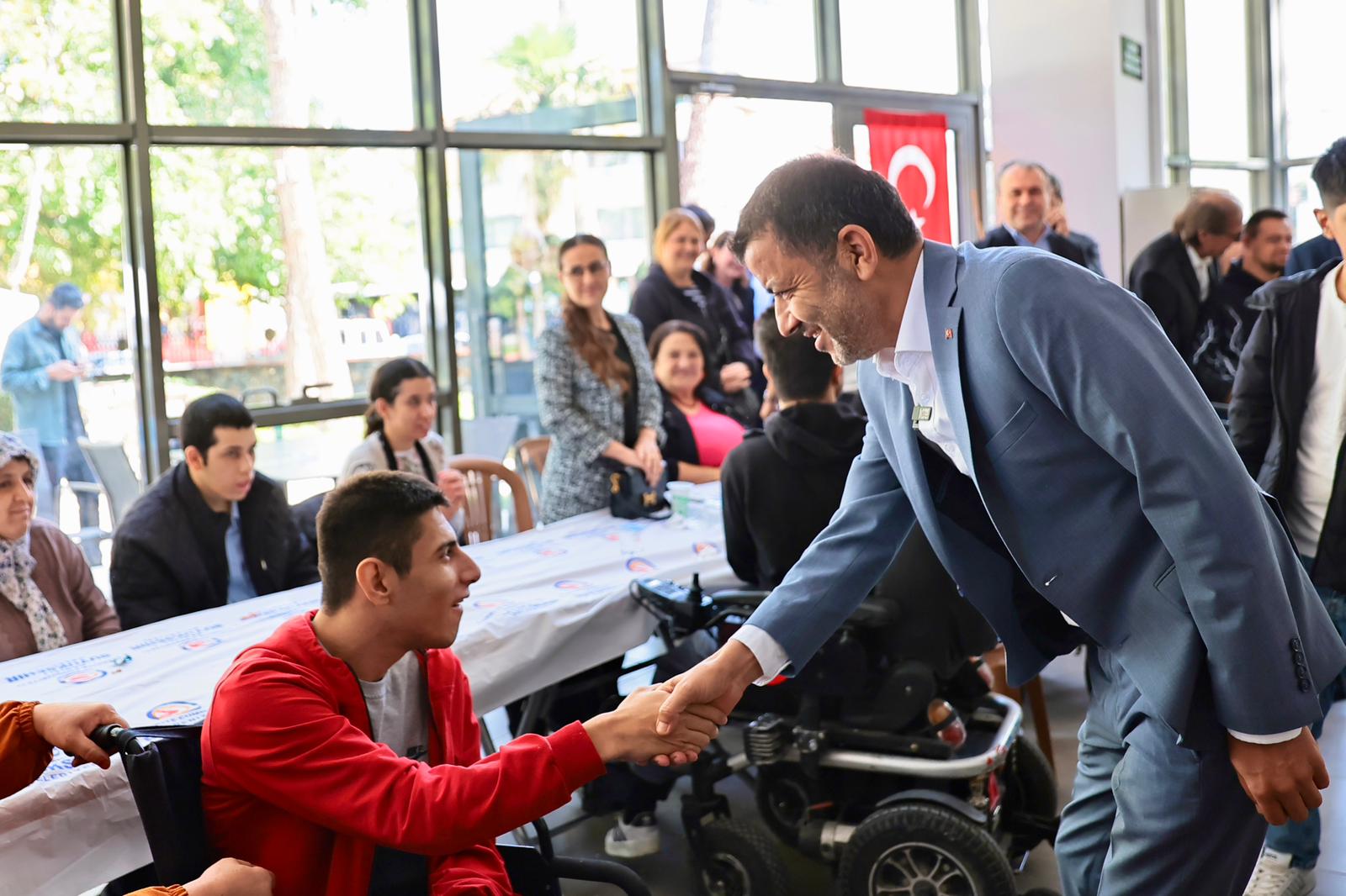 Bülent Nuri Çavuşoğlu Özel Bireylerle “Sonbahara Merhaba” Dedi Denizli Büyükşehir