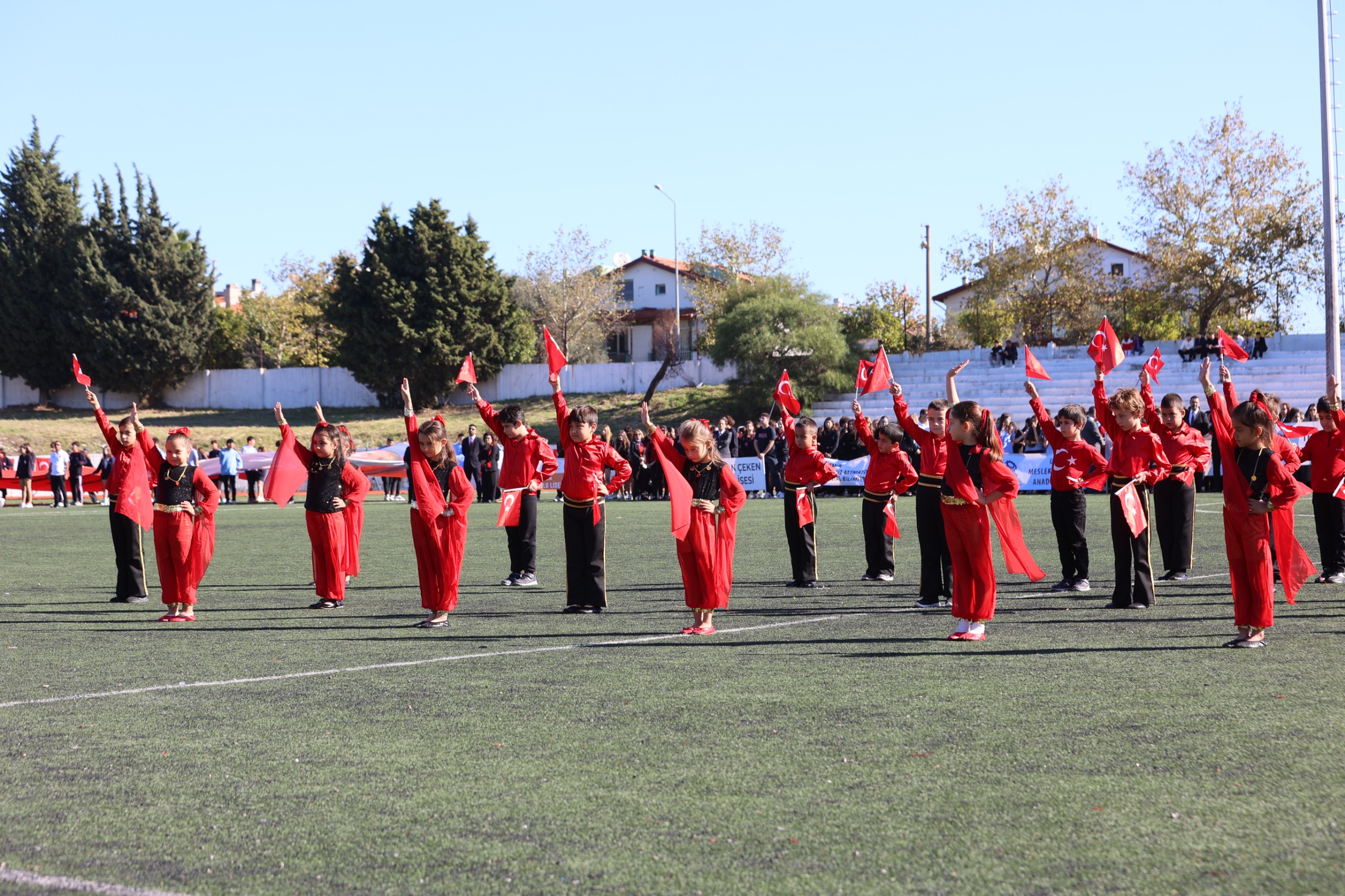 Urla’da 29 Ekim Cumhuriyet Bayramı, gün boyu süren etkinliklerle büyük
