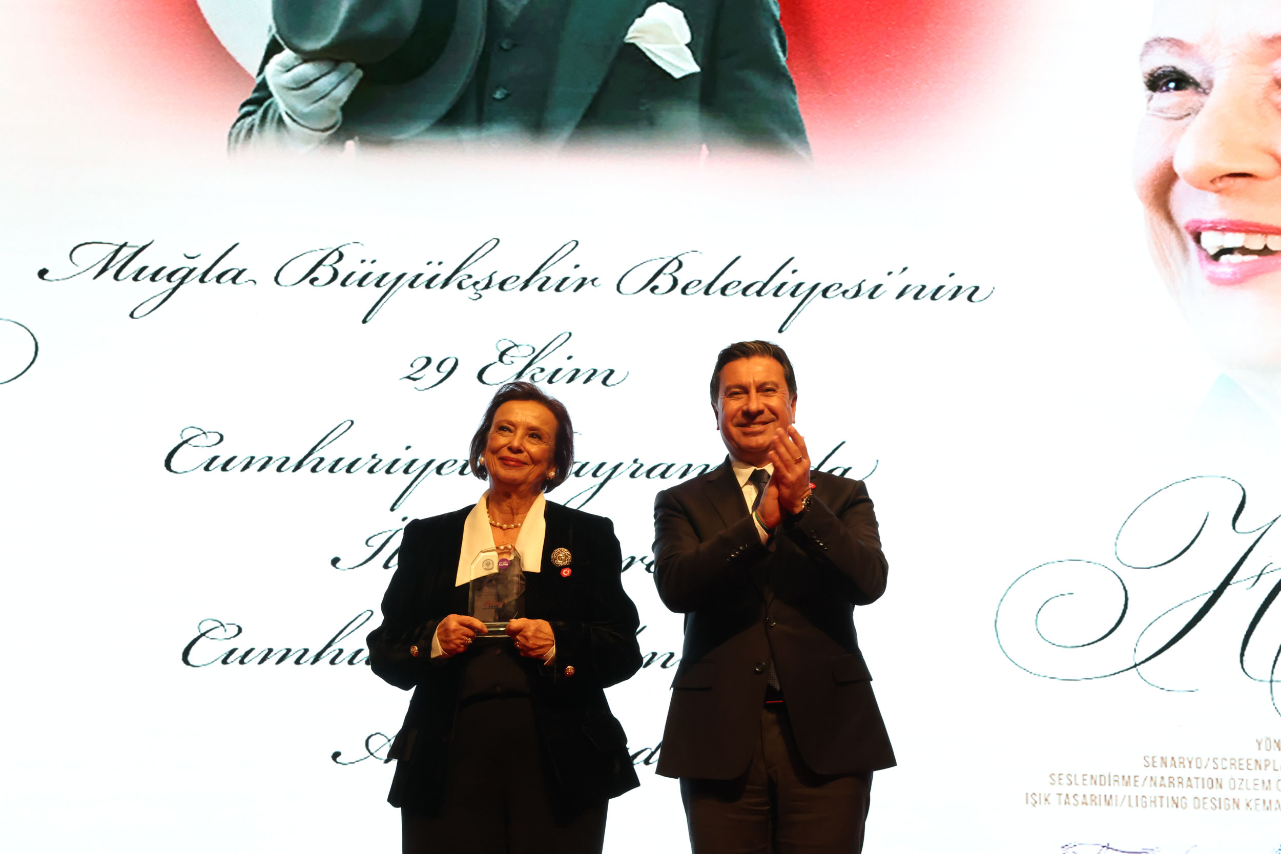  Bir Kadın, Bir Vali, Bir Cumhuriyet Hikâyesi: ‘Vali Hanım’ Belgeseli