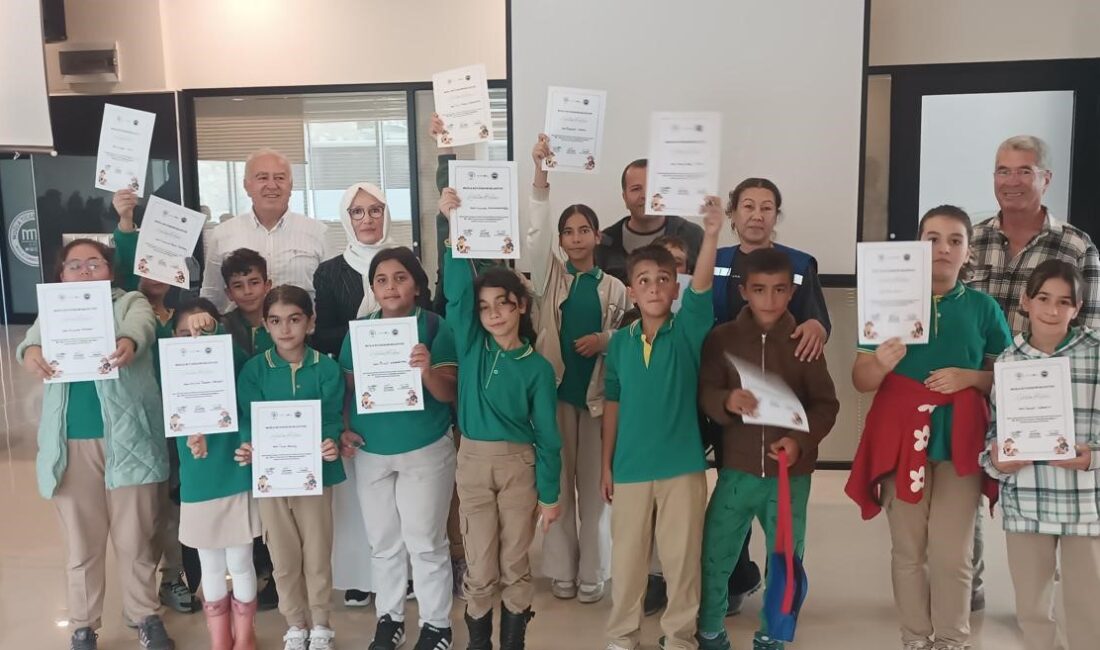 Muğla Büyükşehir’den Minik Tadımcılara Zeytinyağı Eğitimi Muğla Büyükşehir’den Minik Tadımcılara Zeytinyağı Eğitimi Muğla Büyükşehir Belediyesi, Duyusal