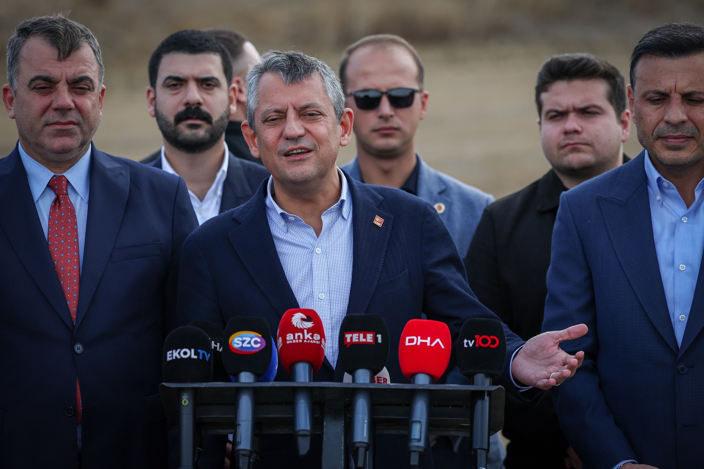 Özgür Özel: “Bugüne Kadar Servis Ettiğiniz Onca Yalanı, Haydi Bakalım