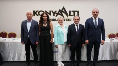 Cumhuriyet Halk Partisi Parti Meclisi Üyesi Ecevit Keleş, CHP İstanbul