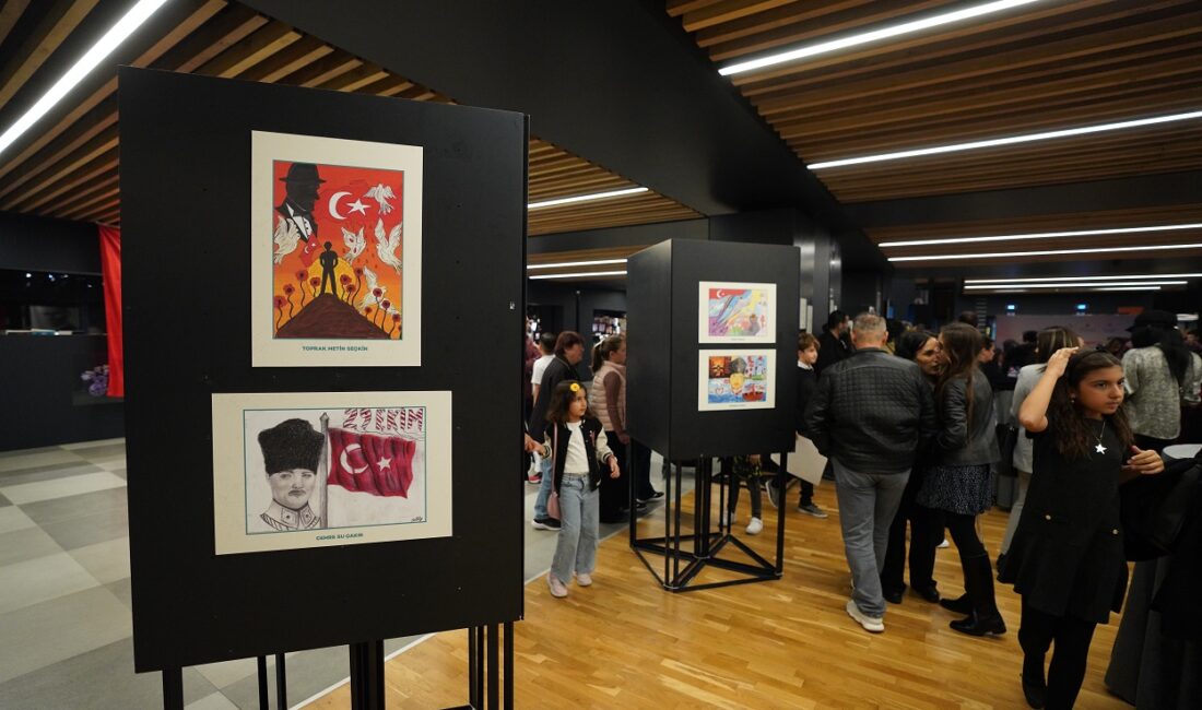 Beylikdüzü’nde Çocuklar Cumhuriyet’i Resim ve Şiirlerle Anlattı Beylikdüzü Belediyesi’nin bu yıl üçüncüsünü düzenlediği, 29 Ekim Cumhuriyet
Bayramı Resim