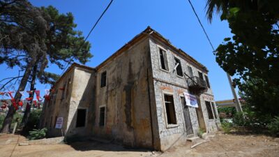 Atatürk’ün Efes Selçuk’a Gelişi Yapay Zeka İle Canlandırıldı Efes Selçuk