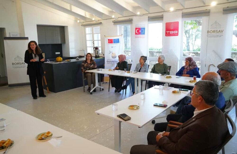 Çeşme Belediyesi’nden Dünya Kadın Çiftçiler Günü’nde Anlamlı Buluşma Çeşme Belediyesi,