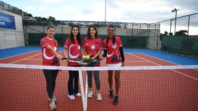 Kuşadası Tenis Kulübü’nde Cumhuriyet Kupası Heyecanı Başladı Başkan Ömer Günel