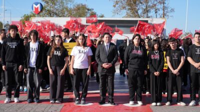 Cumhuriyet Bayramı kutlamaları kapsamında her yıl düzenlenen meşale yakma töreni,