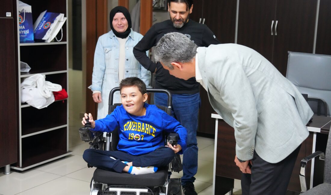 Sercan Okur’dan Minik Şenol Berk’e Anlamlı Sürpriz Soma Belediye Başkanı