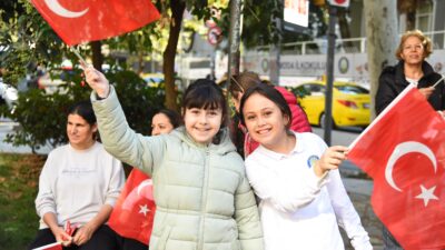 Kadıköy Belediyesi, Cumhuriyet'in 102'nci yılı kutlamalarına devam ediyor. 20 Ekim