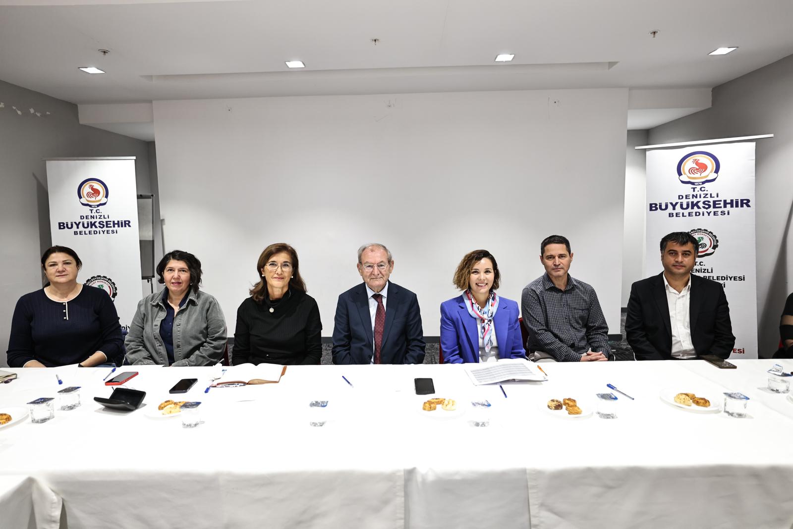 Denizli Büyükşehir Belediyesi Kent Konseyi Başkanı Ali Marım başkanlığında, Kent