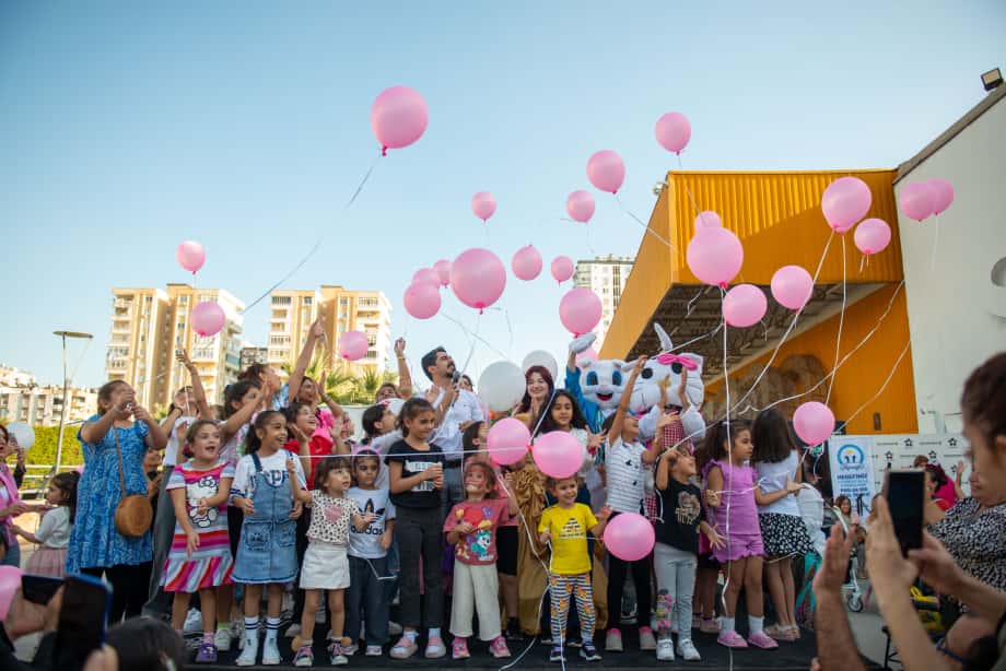 Dünya Kız Çocukları Günü Yenişehir’de Renkli Etkinliklerle Kutlandı Mersin Yenişehir