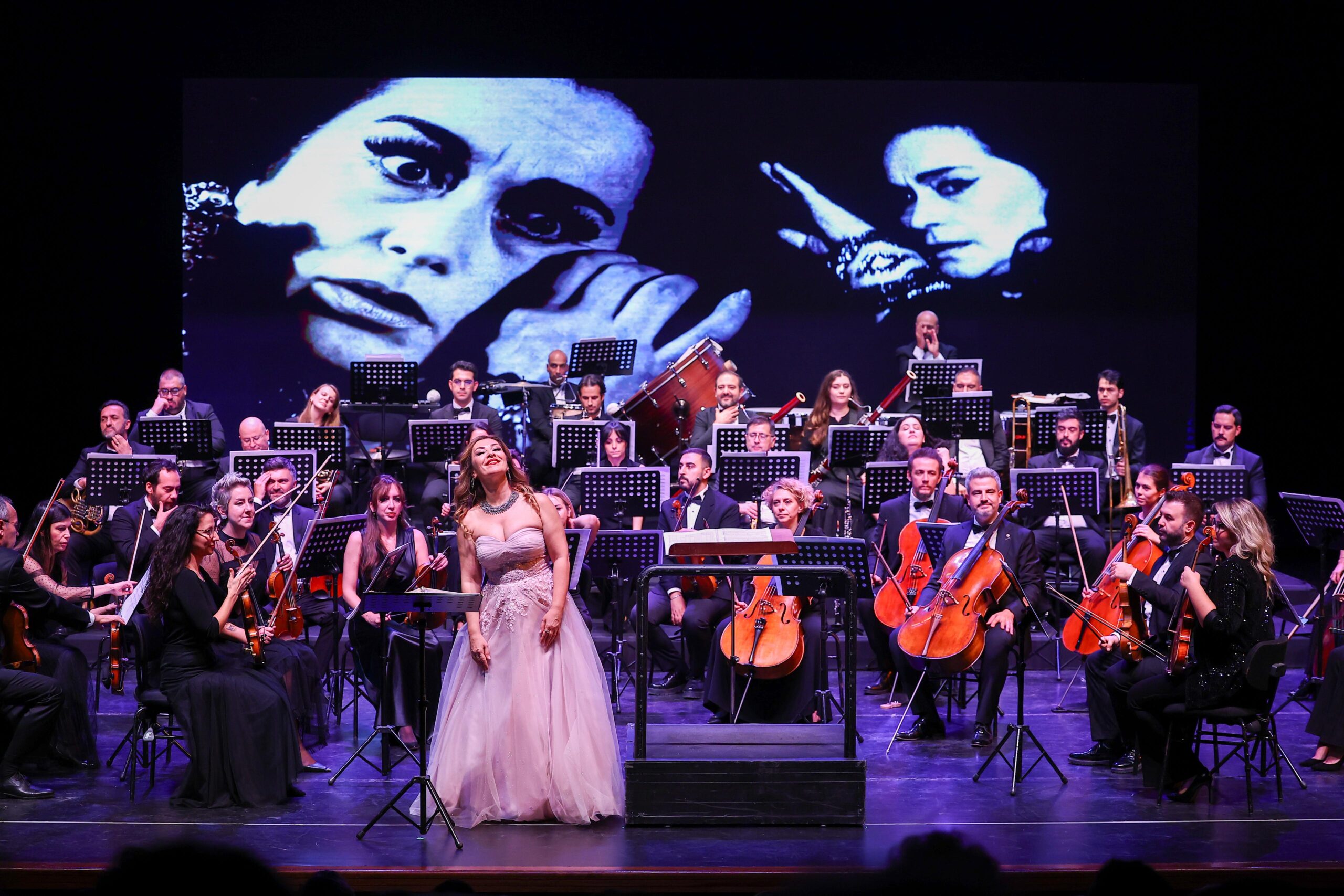 Efsane Soprano Leyla Gencer Bakırköy’de Anıldı Bakırköy Belediyesi, dünyaca ünlü