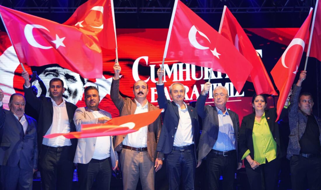 Edip Akbayram Gençlik Parkı, Cumhuriyet Coşkusuyla Açıldı Edip Akbayram Gençlik Parkı, Cumhuriyet Coşkusuyla Açıldı Kepez Belediyesi’nin Edip