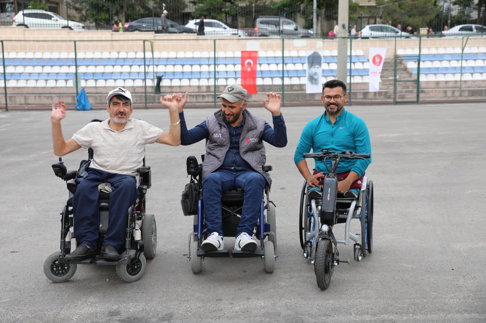 Keçiören’de Karadeniz Rüzgârı Esiyor: Hamsi Festivali Renkli Görüntülerle Başladı Keçiören