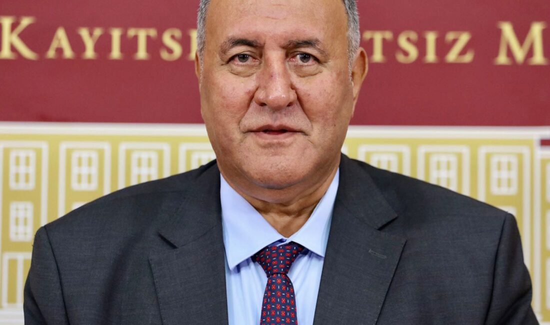 Ömer Fethi Gürer: “Madenlerde İş Cinayetleri Sürerken, Afiş ve Kamu