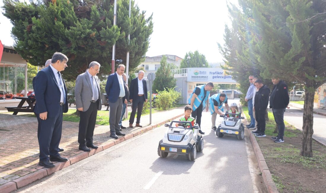 İlkadım’da Trafik Bilinci Aşılanıyor İlkadım’da Trafik Bilinci Aşılanıyor İlkadım Çocuk Trafik Eğitim Parkı’nda trafik