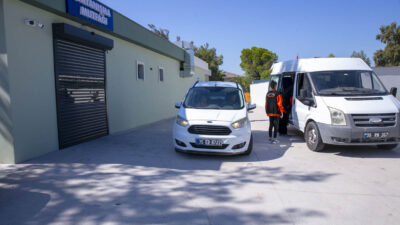 Güzelbahçe Belediyesi’nden Dayanışma Örneği “Dayanışma Mutfağı” Her Gün Sofraları Isıtıyor