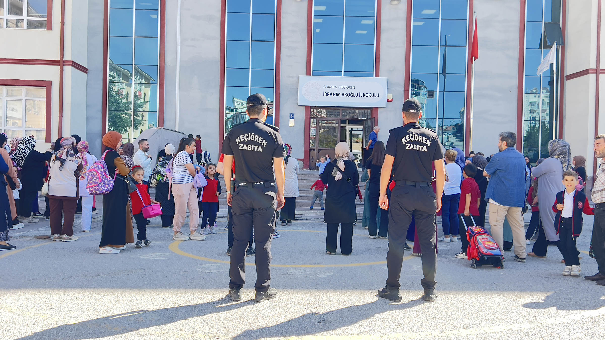 Keçiören Zabıtası’ndan Okul Önlerinde Güvenli Ulaşım Seferberliği Keçiören Belediyesi Zabıta