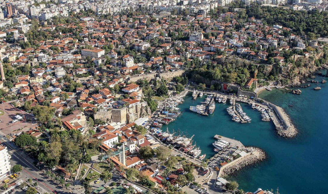 Uluslararası Kaleiçi Old Town Festivali Kapsamında, Tarihi Kaleiçi Sokakları Spora