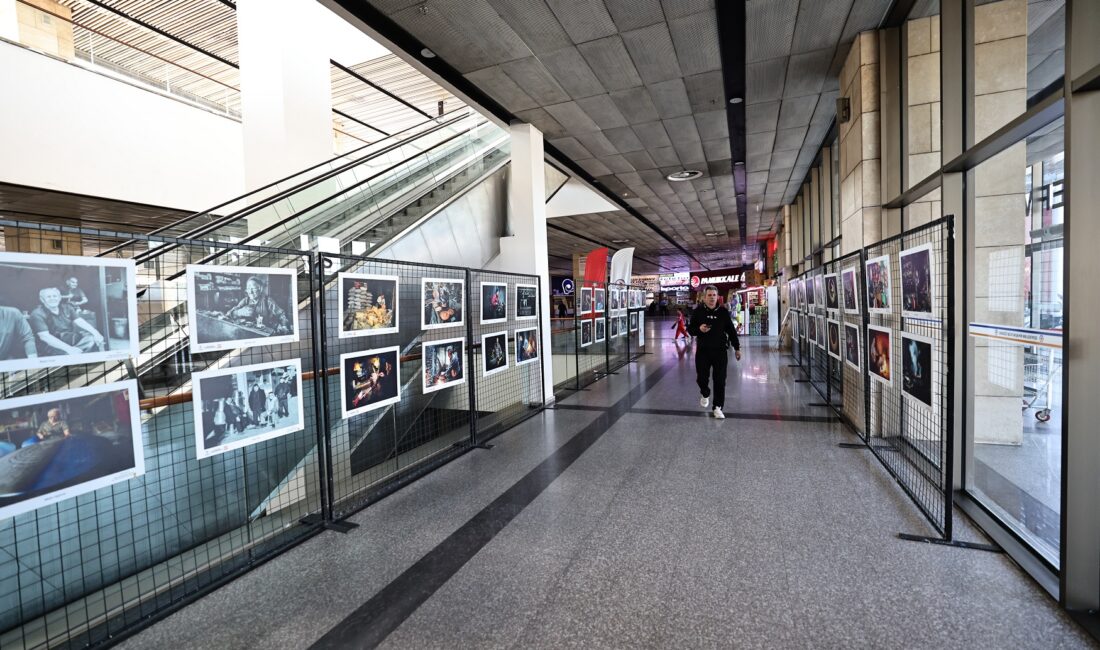 “Kaleiçi Çarşısı’nda Emek Ve Alın Teri” Sergisi Şimdi Denizli Otobüs Terminalinde “Kaleiçi Çarşısı’nda Emek Ve Alın Teri” Sergisi Şimdi Denizli Otobüs