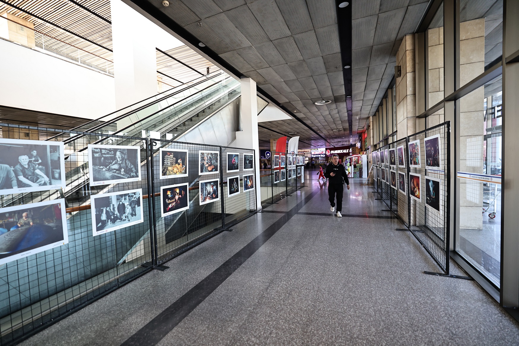 “Kaleiçi Çarşısı’nda Emek Ve Alın Teri” Sergisi Şimdi Denizli Otobüs