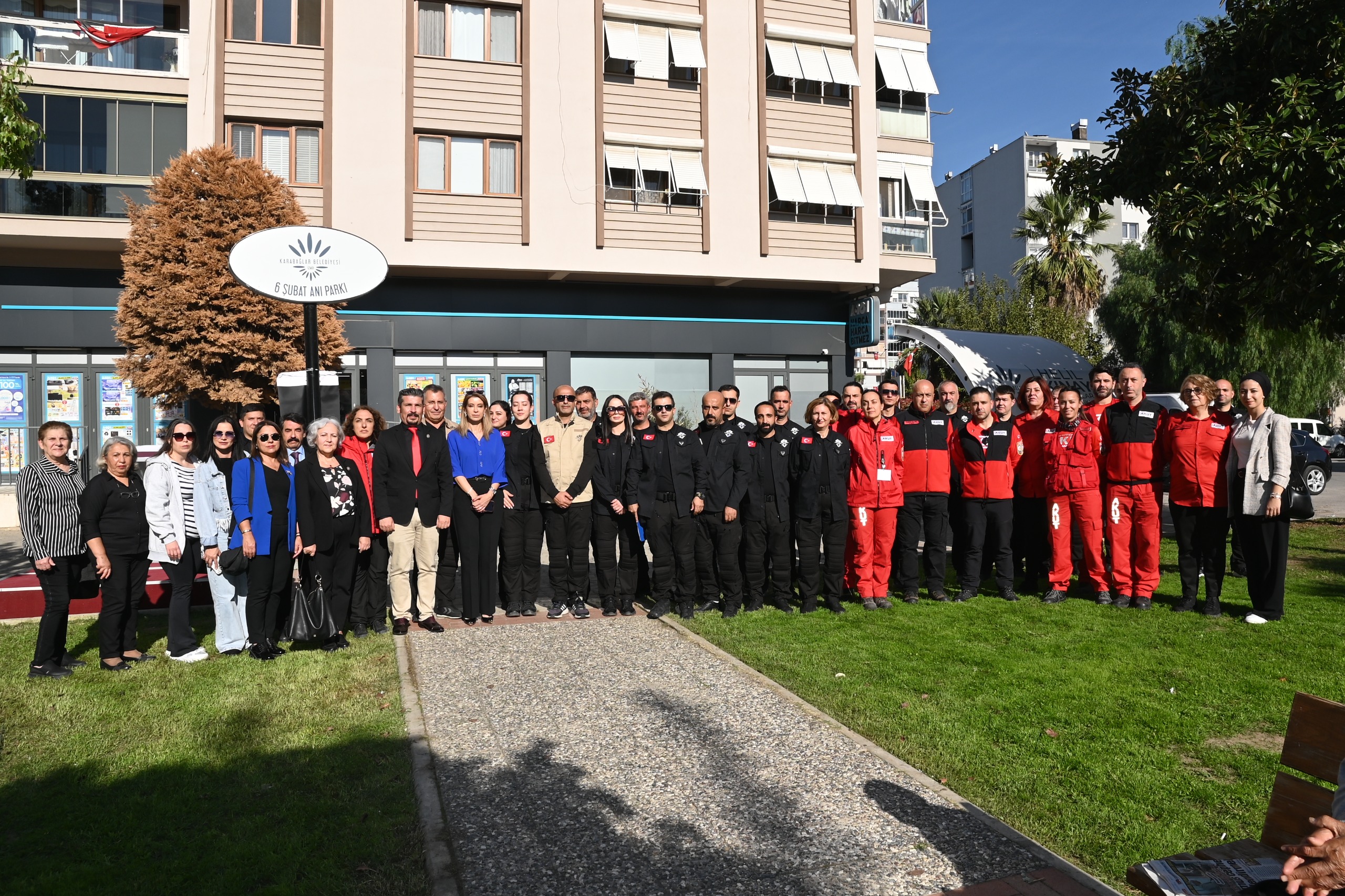 Karabağlar, 30 Ekim Depremini Unutmadı Karabağlar Belediyesi, 30 Ekim 2020