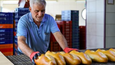 Karabağlar ‘da Yeni Bir Dayanışma Adımı: “Askıda Ekmek” Projesi Başladı