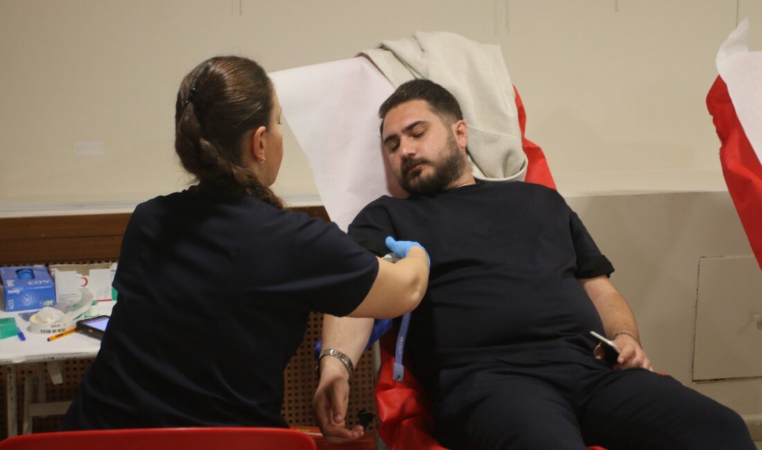 Kartal Belediyesi’nden Hayat Kurtaran Dayanışma Kartal Belediyesi, Türk Kızılayı iş