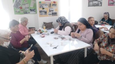 Koca Çınar’dan Minik Yüreklere Örülen İyilik: El Emeği Çocuklara Umut