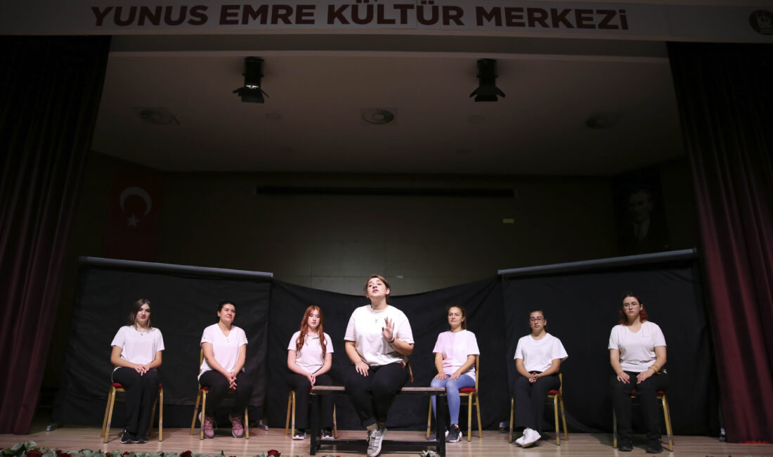 ABB’nin “Mahallede Tiyatro Var!” Projesi Keçiören’de “Perde” Dedi ABB’nin “Mahallede Tiyatro Var!” Projesi Keçiören’de “Perde” Dedi Ankara Büyükşehir