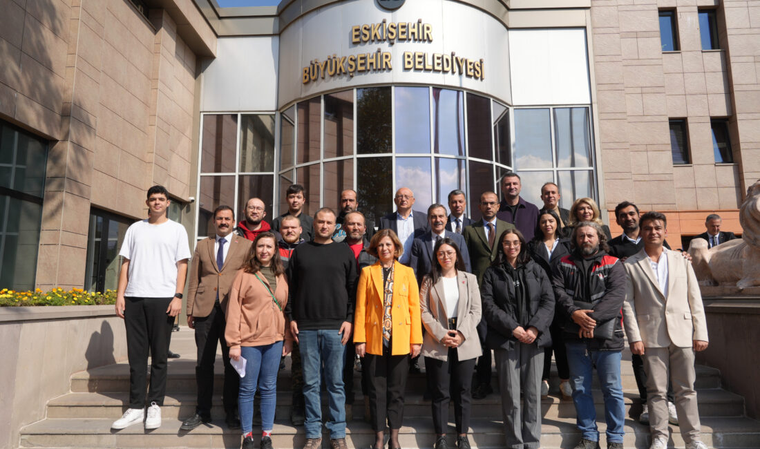Moto Kuryelerin Sorunları Eskişehir’de Masaya Yatırıldı Eskişehir Büyükşehir Belediye Başkanı