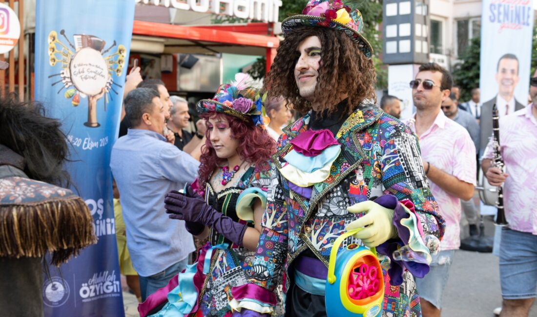 Mersin’in En Renkli Festivali Başlıyor: Uluslararası Mersin Kushimoto Sokak Sanatçıları Festivali Mersin’in En Renkli Festivali Başlıyor: Uluslararası Mersin Kushimoto Sokak Sanatçıları