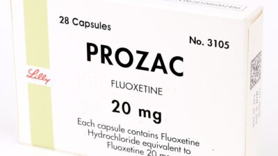 Prozac Nedir ve Nasıl Çalışır? Prozac‘ın etkin maddesi olan Fluoksetin,
